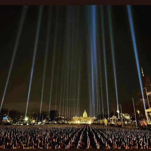 Matt Robbins - Poshmark Profile Picture of Matt Robbins (@mattdefrance) on Poshmark