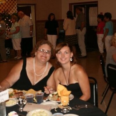 Profile Picture of Lisa Gable (@unsure547) on Twitter