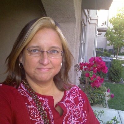 Profile Picture of Lisa Marchbanks (@Lisa_Marchbanks) on Twitter