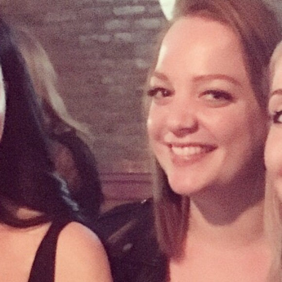 Profile Picture of Caitlin Newton (@caitlinnewton) on Poshmark