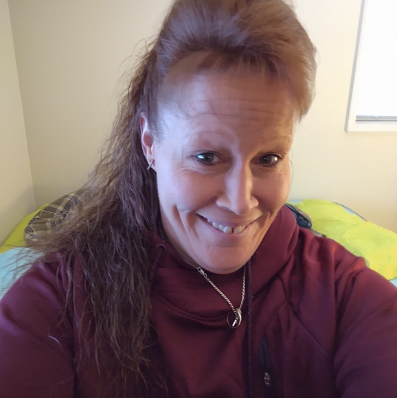 Profile Picture of Amy Dover (@tacdover) on Poshmark