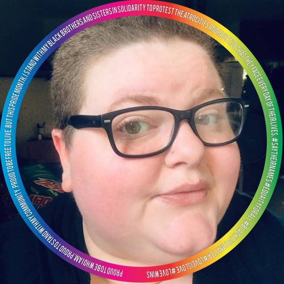 Profile Picture of Caitlin Gibbs (@caitigirl13) on Poshmark