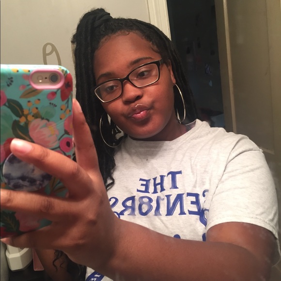 Profile Picture of Brianna Dunigan (@bdunigan1) on Poshmark