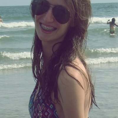 Profile Picture of Déborah Toledo (@dehh_toledo) on Twitter