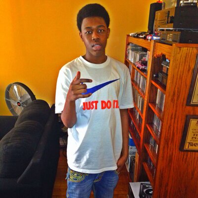 Profile Picture of Malcolm Lockhart (@MalcolmLockhar1) on Twitter