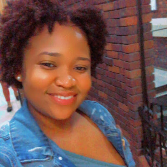 Profile Picture of Michaëlle Pierre (@samie700) on Poshmark