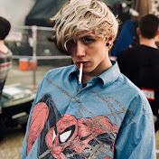 Profile Picture of Scott Raymond (@HeyItsXRay) on Youtube