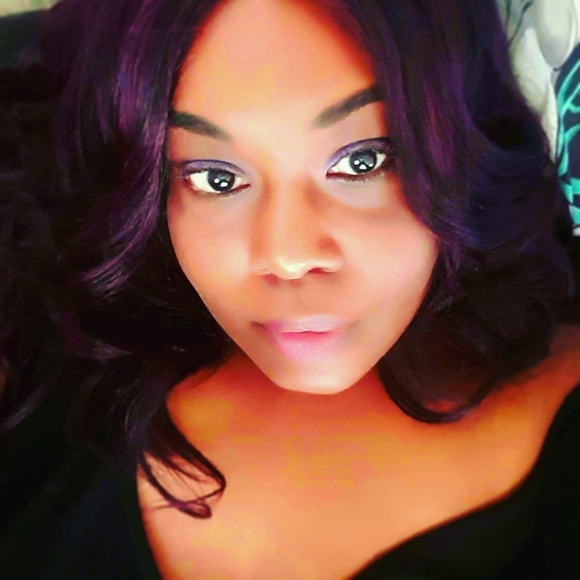Profile Picture of Karla Adams-pelzer (@poshlove69) on Poshmark