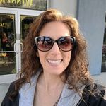 Profile Picture of Lori Freedman Tinkle (@lori_tinkle) on Instagram