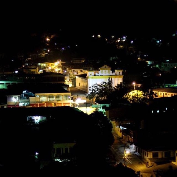 Profile Picture of Leonardo Machado (@leonardomachado) on Poshmark