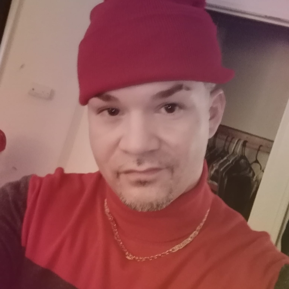 Profile Picture of Mike Pugliese (@mikepug315) on Poshmark