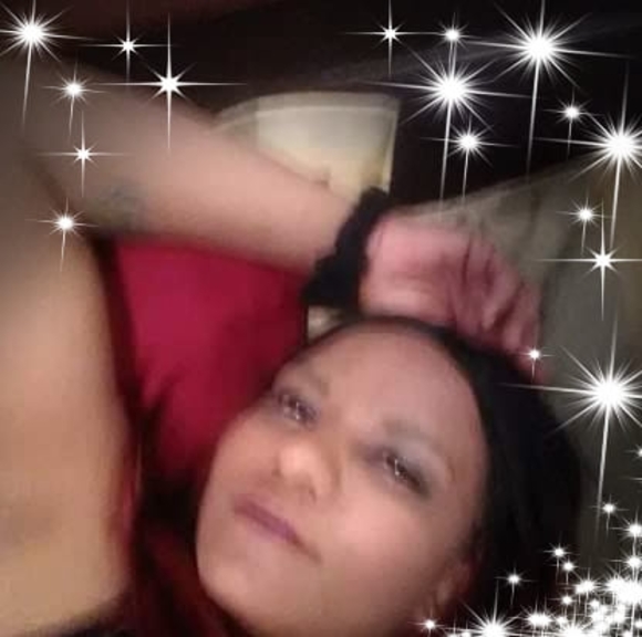 Profile Picture of Cindy Roberts (@synsometyme69) on Poshmark