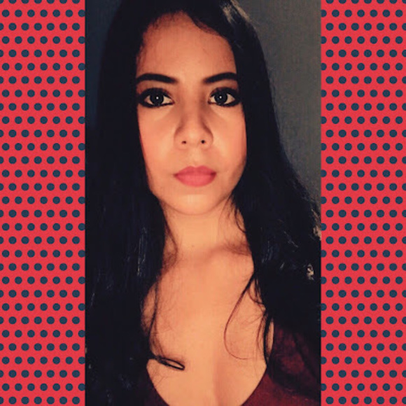 Profile Picture of Lupita Serlof (@lupittaserlof) on Poshmark