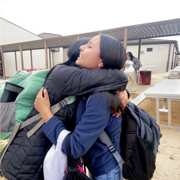 Profile Picture of Leigha Baldwin (@leighabaldwin) on Poshmark