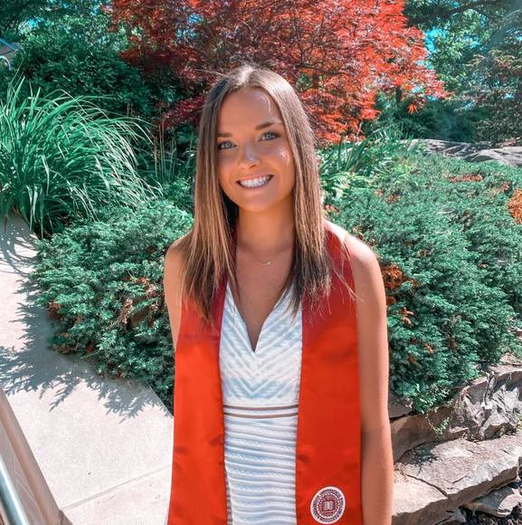 Profile Picture of Grayson Bennett (@grayson_bennett) on Poshmark