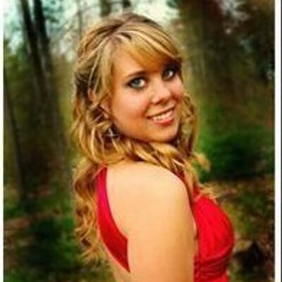 Profile Picture of Courtney Raymond (@CourtneyRaymond) on Twitter