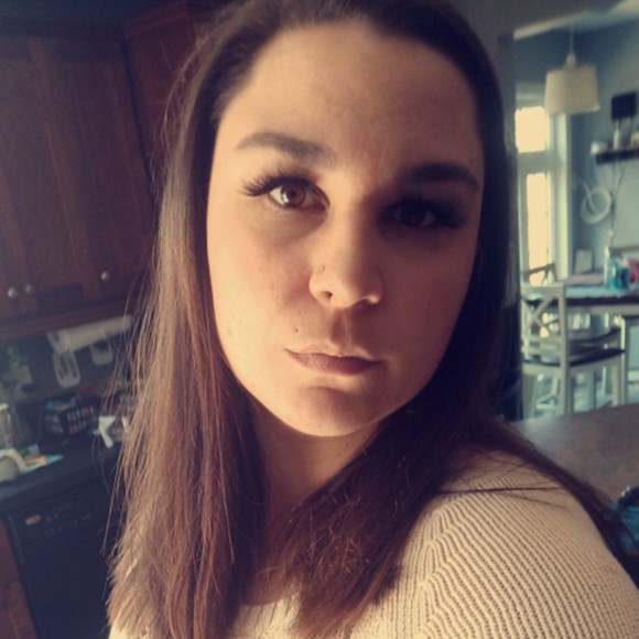 Profile Picture of Kristina Huisman (@khuis) on Poshmark