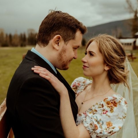 Profile Picture of Bianca Dence (@biancadence) on Poshmark