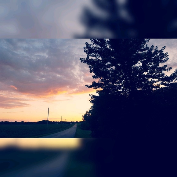 Profile Picture of Hayle Smith (@hayle____) on Poshmark