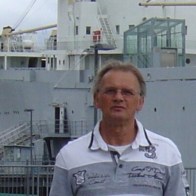 Profile Picture of Vollmer Peter (@VollmerPeter1) on Twitter