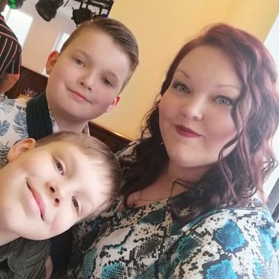 Profile Picture of Rachel Steele (@RachelSteele21) on Twitter