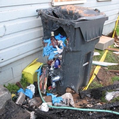 Profile Picture of Taylor's Trash (@TaylorsSelfies) on Twitter