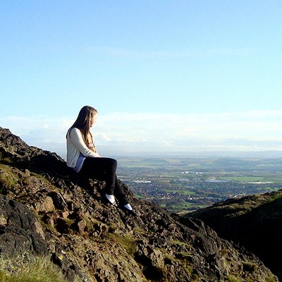 Profile Picture of Lindsey Olander (@lindseytravels) on Twitter