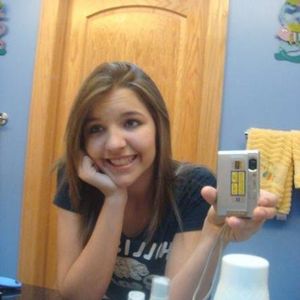 Profile Picture of Amber Mell (@_amber_cutie_) on Myspace