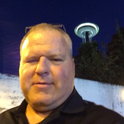 Profile Picture of Dennis Kaiser (@dak1023) on Twitter