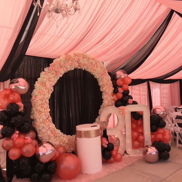 Profile Picture of Kimberly Camarillo (@oxokimberly21) on Poshmark