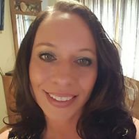 Profile Picture of Elizabeth Easter (@EzEaster73) on Twitter