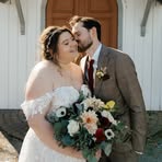 Profile Picture of Cassandra Levey (@clevey2) on Facebook