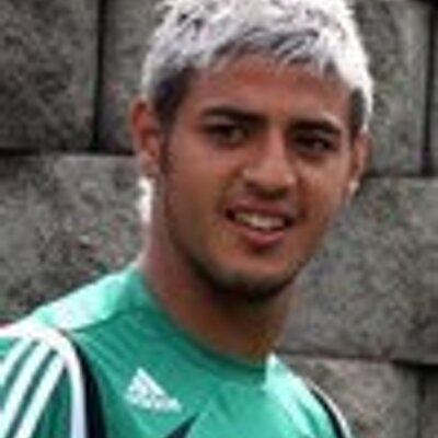 Profile Picture of Robin Yu (@trojantale) on Twitter