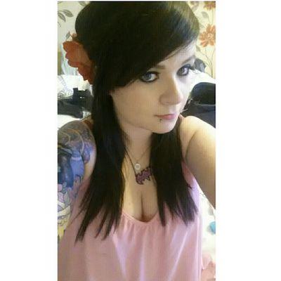 Profile Picture of Lisa Para More (@lisaparamore88) on Twitter