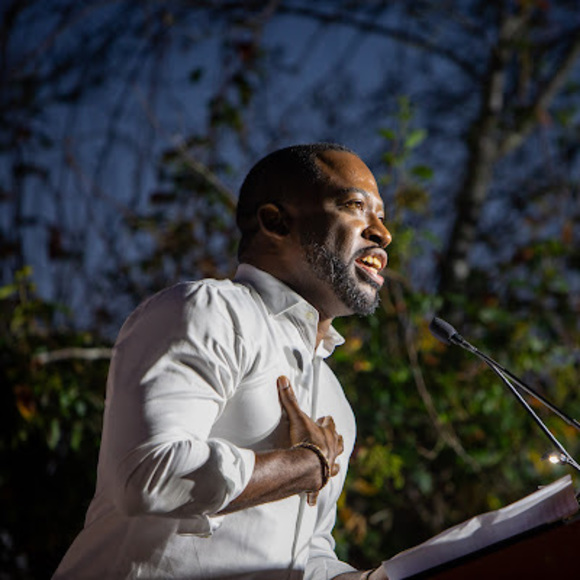 Profile Picture of Levar Stoney (@levarstoney) on Poshmark