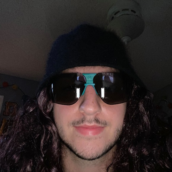 Profile Picture of Carson Long (@carcinogenlong) on Poshmark