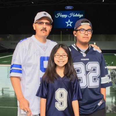 Profile Picture of Luis F. Molina (@cowboys1_Lm71) on Twitter