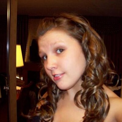 Profile Picture of Michelle (@michelle_davin) on Twitter