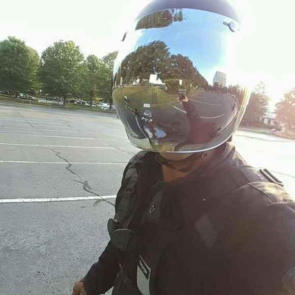 Profile Picture of Randy Huynh (@rhuynh12) on Poshmark