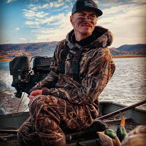 Profile Picture of Zack Taylor (@zack_t) on Poshmark