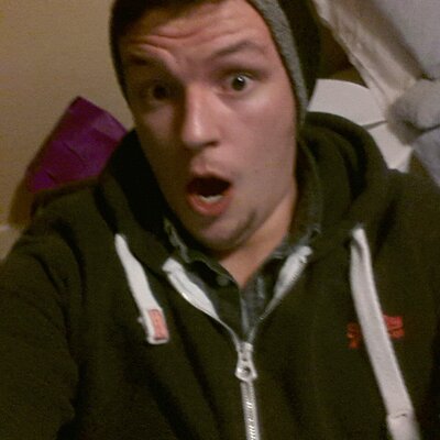 Profile Picture of Mike Shackleton (@Mike89th) on Twitter