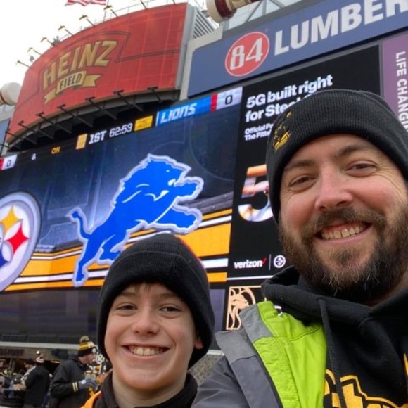 Profile Picture of Jared Mahoney (@jared_mahoney) on Poshmark