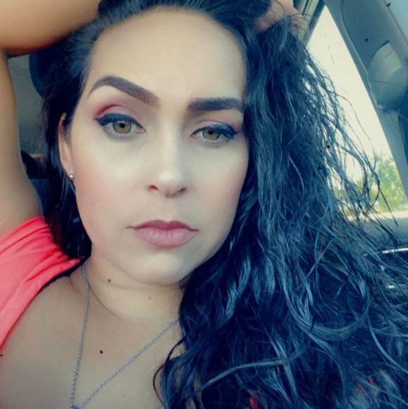 Profile Picture of Daniella S. lima (@limadaniella84) on Poshmark