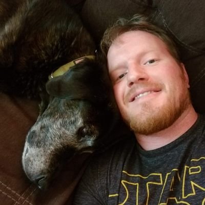 Profile Picture of Sean (@Moder_02) on Twitter