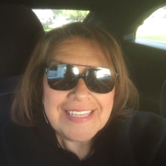 Profile Picture of Alice Spadaro (@amspadaro52) on Poshmark