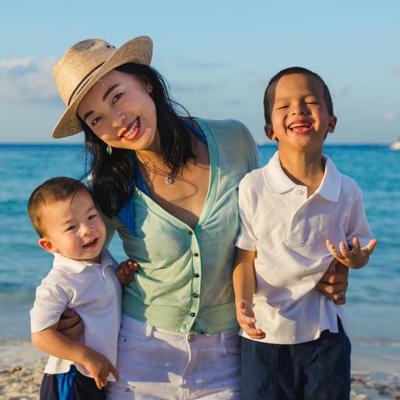 Yiping Sun - Poshmark Profile Picture of Yiping Sun (@yiping) on Poshmark