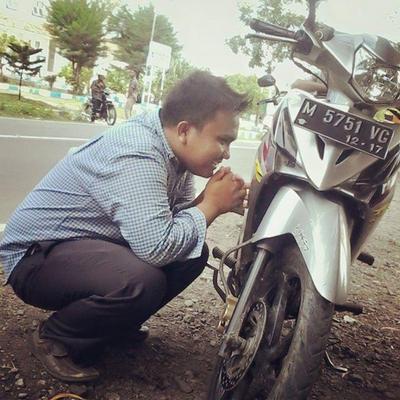 Profile Picture of Cuky Venzo (@cuki37) on Twitter