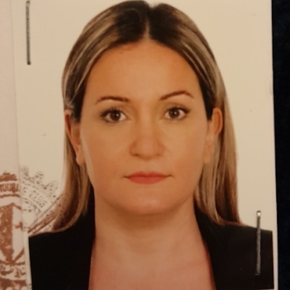 Profile Picture of Jacqueline Moutran (@jmoutran) on Poshmark