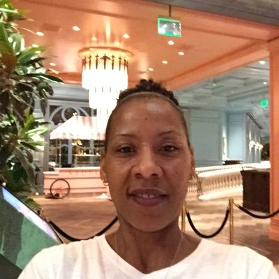 Profile Picture of Ms Clay (@CrystalClay21) on Twitter
