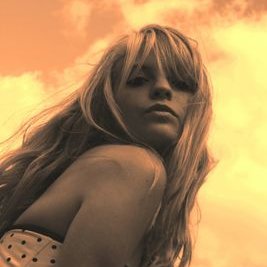 Profile Picture of Shay (Nancy) (@Nancy_Agreste34) on Twitter